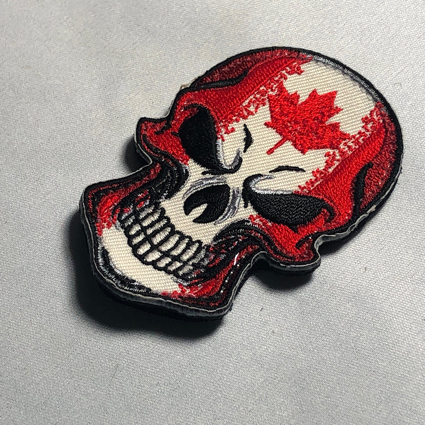 MEAN EYES SKULL Canadian flag punisher pattern Maple leaf Tactical Patch Morale Army vest shoulder Canuck ifak bag patriot