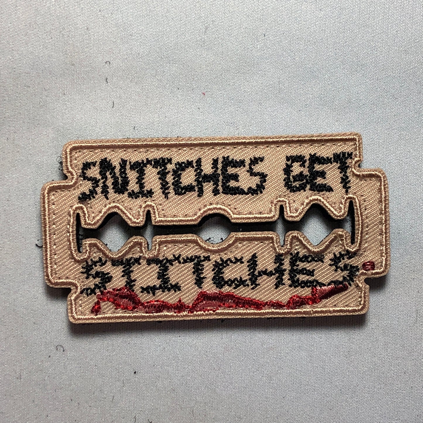 SNITCHES GET STITCHES Patch Morale Tactical Uniform Badge Bag Vest Airsoft meme funny badge tab Olive ifak fu nco blade razor blood