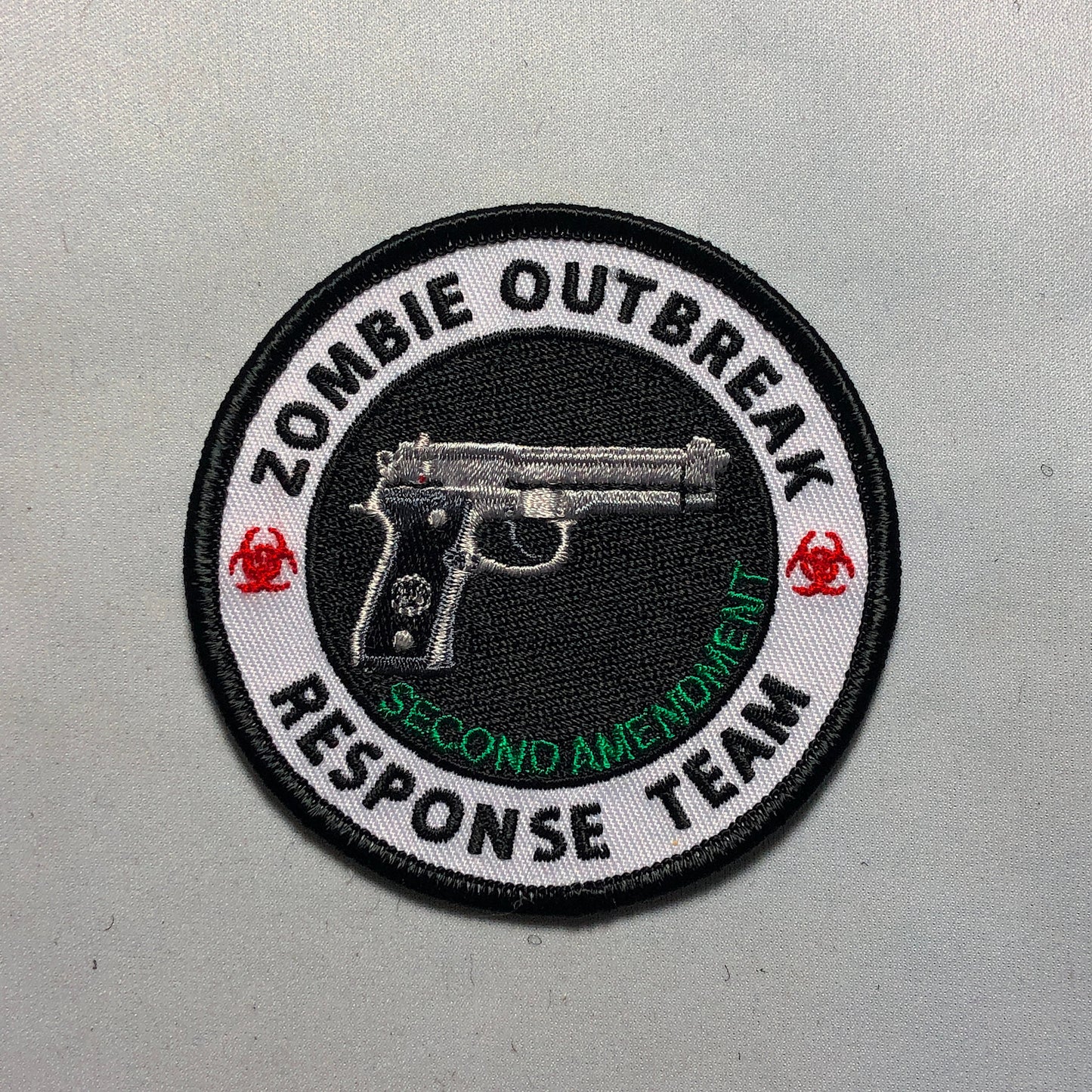 Beretta 92f Zombie OUTBREAK Response TEAM Patch Morale Tactical Unit Morale 2nd Biohazard Danger Halloween Movie Funny green Skull