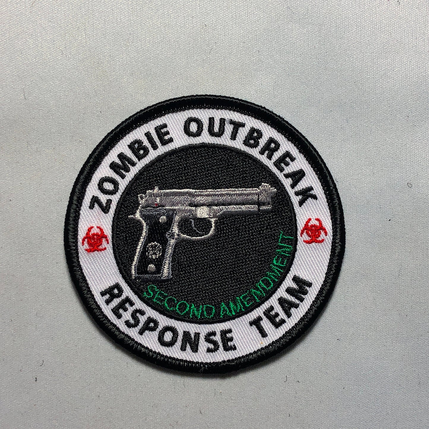 Beretta 92f Zombie OUTBREAK Response TEAM Patch Morale Tactical Unit Morale 2nd Biohazard Danger Halloween Movie Funny green Skull