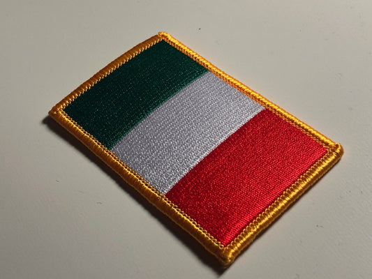 The national flag of Italy iron on patch morale bandiera d'Italia il Tricolore day
