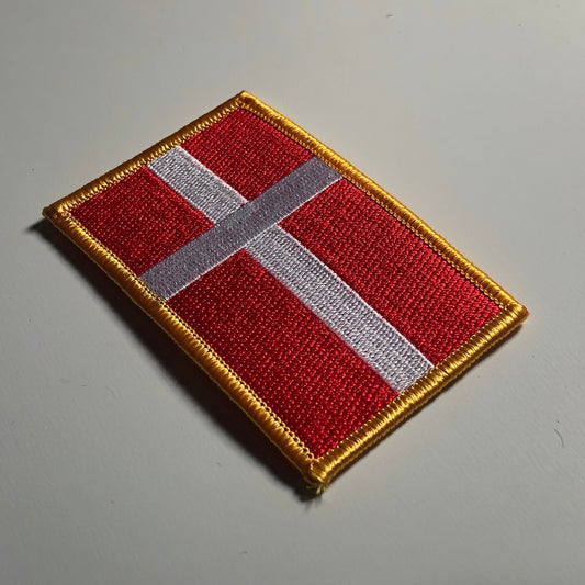The national flag of Denmark Danish Dannebrog iron on patch morale Splitflaget Rigets Guds hjælp, folkets kærlighed, Danmarks