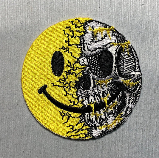 HAPPY SKULL Morale Patch - Licensed by John Maddin - Iron On or Hook and Loop - Biker Army Mean Tactical Airsoft - Smiley Yellow