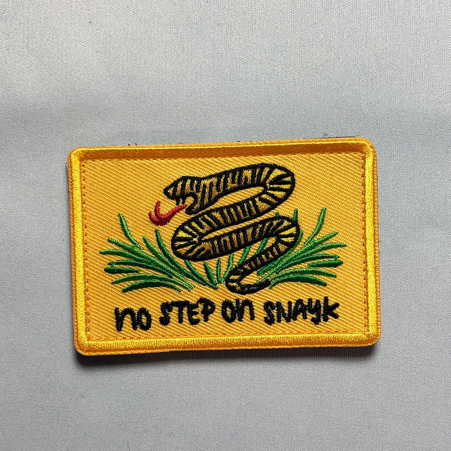 No STEP On SNAYK SNEK Flag Patch Morale Don't Tread on me Gasden Meme Usa United States Navy Army 2nd Amendment Tactical Bag Vest Military
